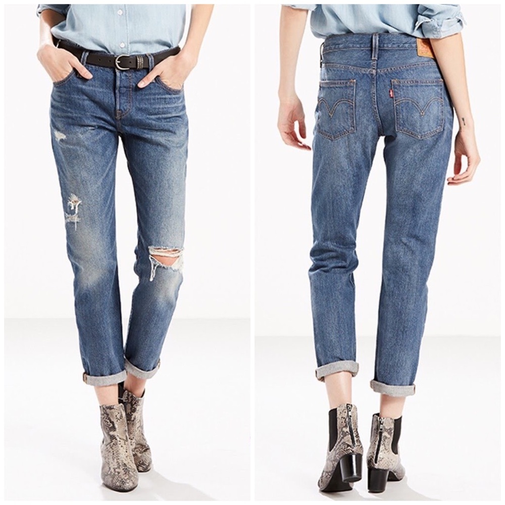 Levi’s 501 Distressed Boyfriend Straight Leg Jeans 24